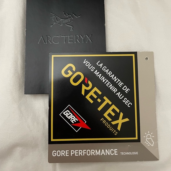 Arc’teryx Andra Coat - Picture 3 of 9